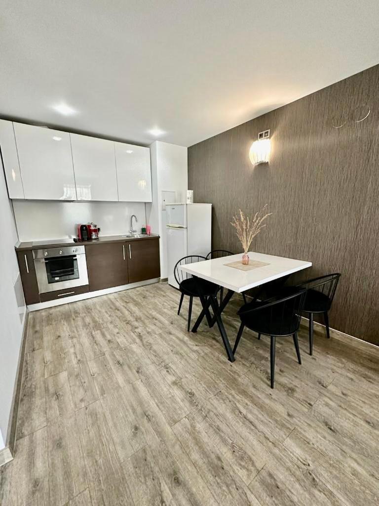 Ferienwohnung Apartament Lux Poiana Brasov B23 Exterior foto